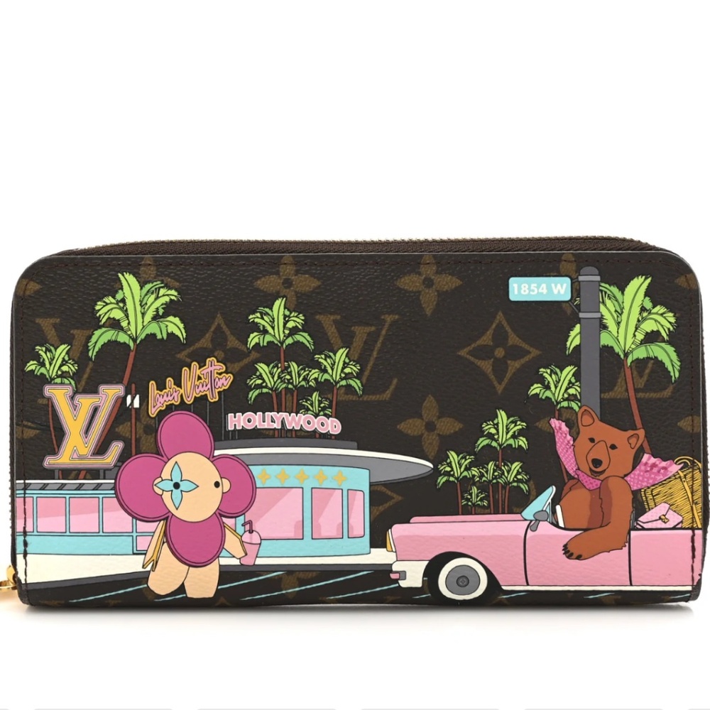 LOUIS VUITTON Monogram 2021 Christmas Animation Hollywood Zippy Wallet